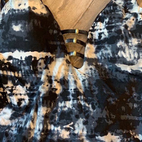 Takini swimsuit Black and White - Picture 4 of 8